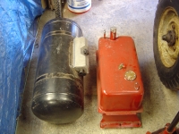  petrol tank (red) now removed, and need to fit the LPG tank (black) in the same sort of space
